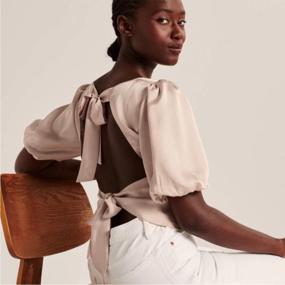 Abercrombie & Fitch Champagne Satin Blouse with Open Tie Back Size Small - Picture 10 of 17